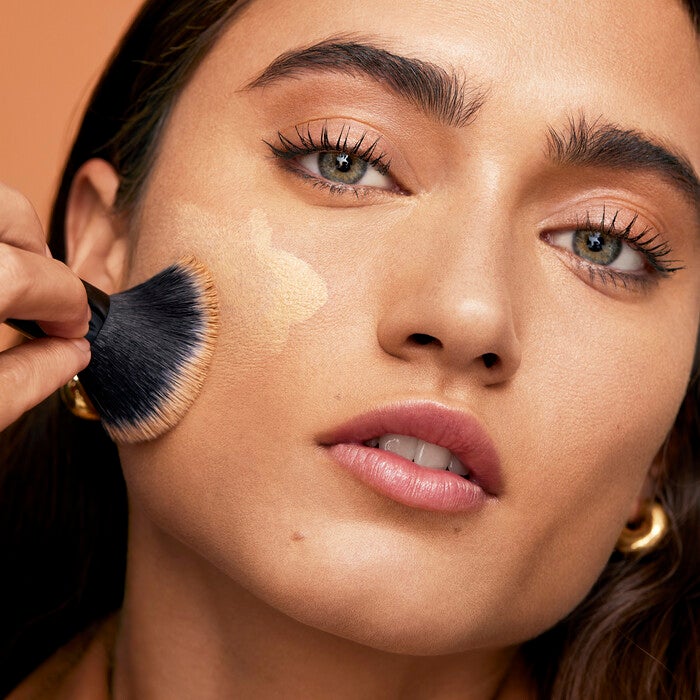 Hydrating Camo CC Cream, Light 240 W - light with warm undertones