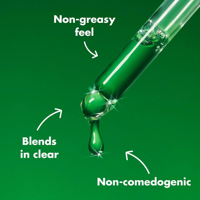 Non Comedogenic Face Oil Blends in Clear and Has a Non Greasy Feel