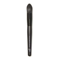 Pointed Foundation Brush