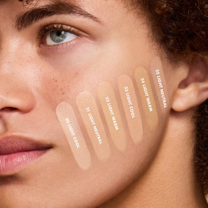 Soft Glam Satin Foundation, 25 Light Neutral - light with neutral undertones