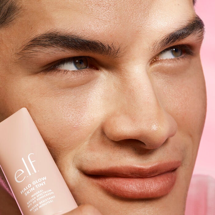 Halo Glow Skin Tint SPF 50, 