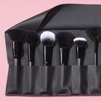 17-Piece Ultimate Makeup Brush Set & Travel Roll, 