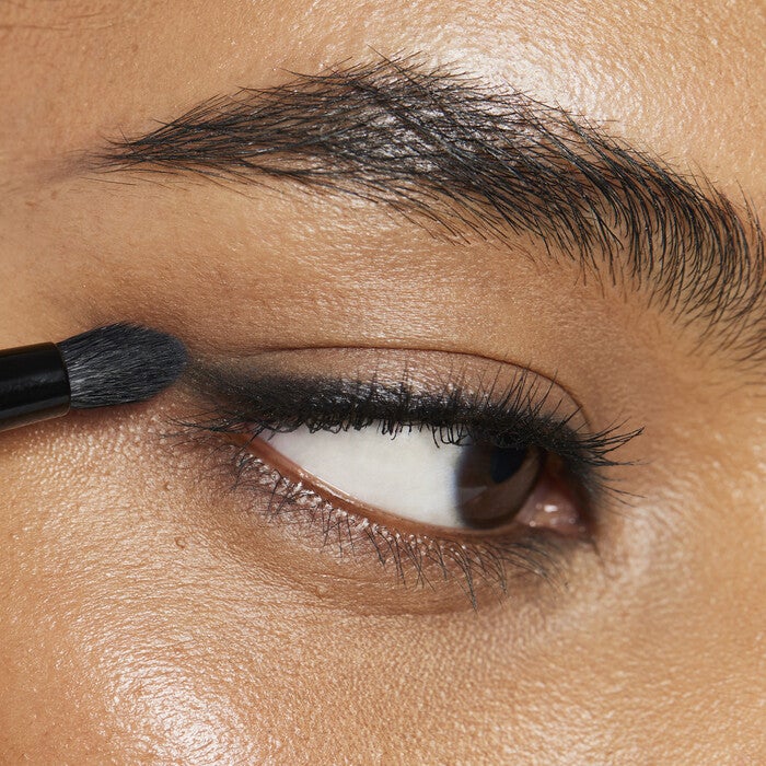 Smudge Brush Creates the Smokey Eye Look