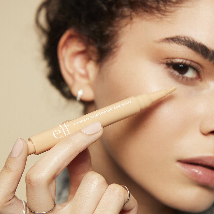 Flawless Brightening Concealer, Tan 41 W - tan with warm beige undertones