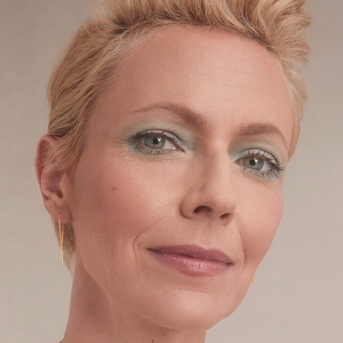 Camo Powder Foundation, Fair 150 C - fair with cool undertones