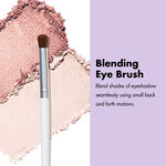 Blending Eyeshadow Brush