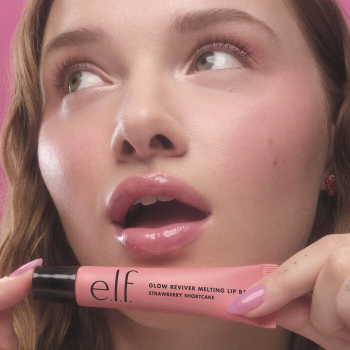 Glow Reviver Melting Lip Balm, Strawberry Shortcake - Soft Pink