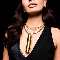 Wear as a necklace to resurrect your pout whenever thirst.