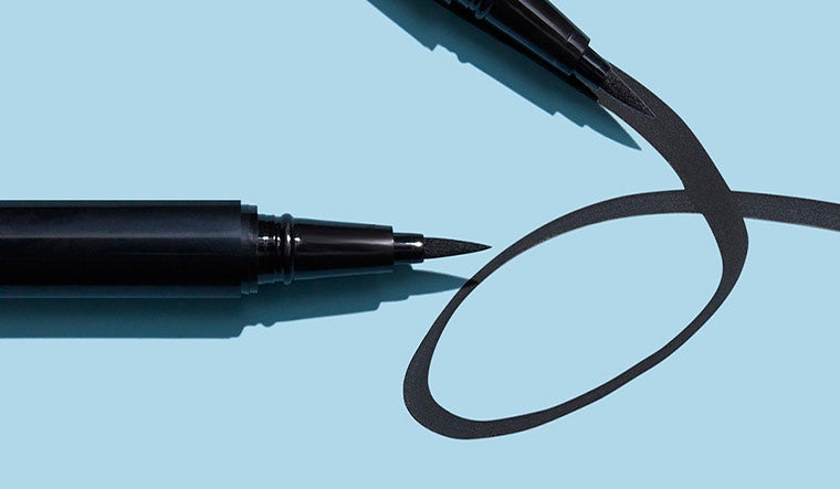 Liquid Eyeliner Hero