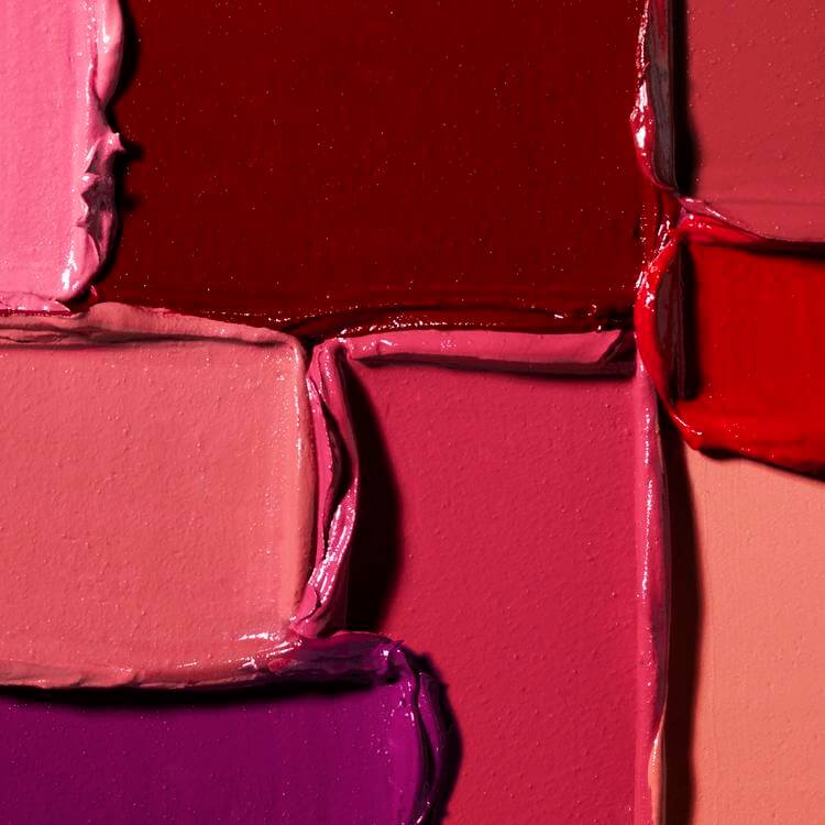 O FACE Lipstick textured swatches